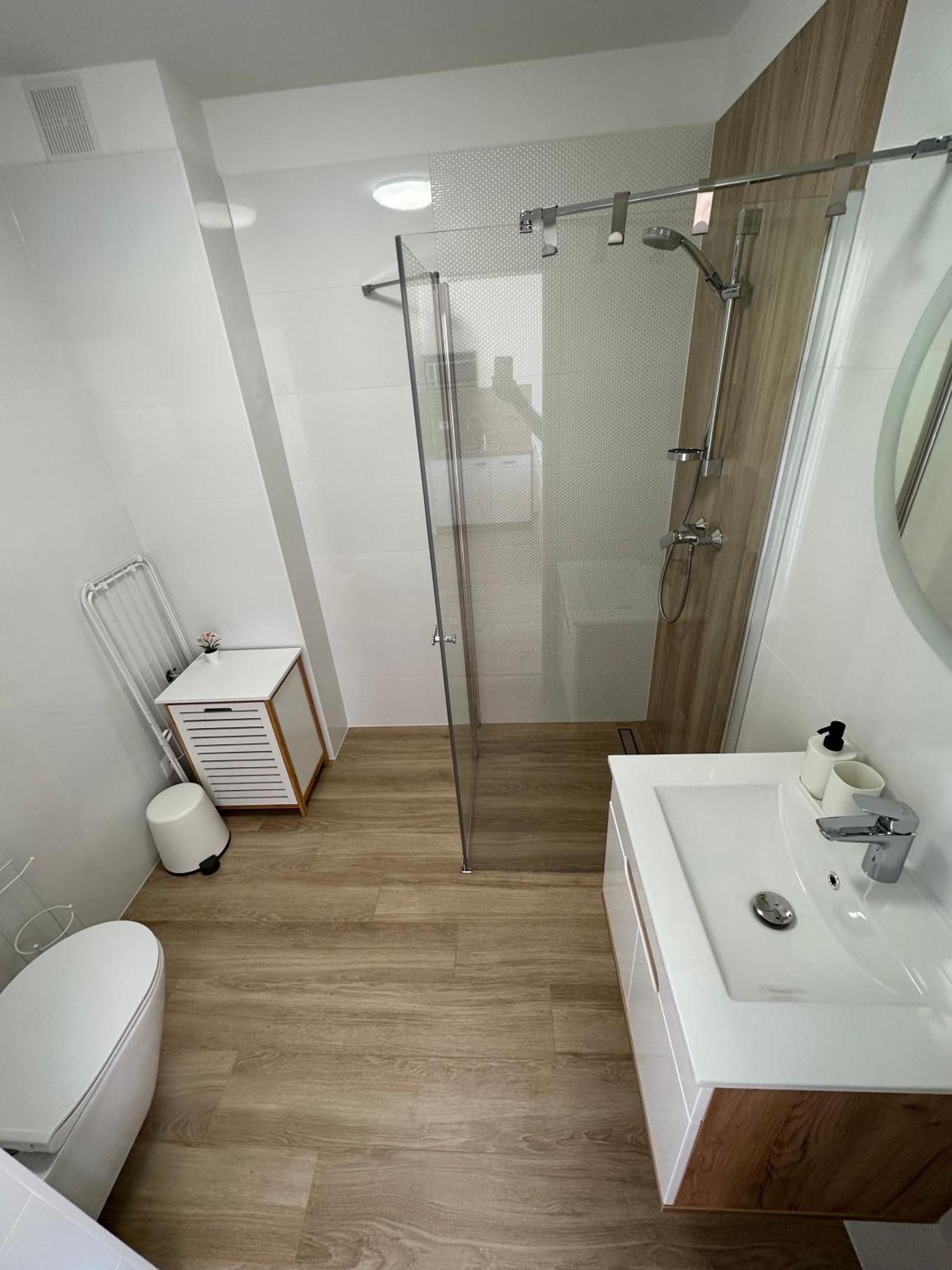 Kolorowe Cieplice - Apartamenty Z Widokiem Na Karkonosze Jelenia Góra Extérieur photo